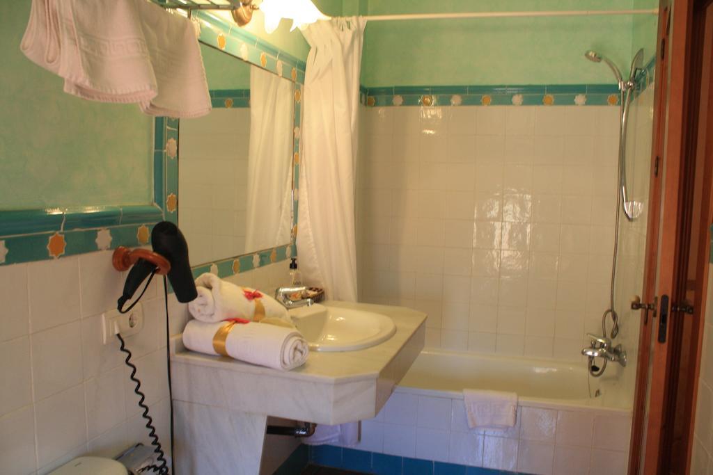 Dreibettzimmer